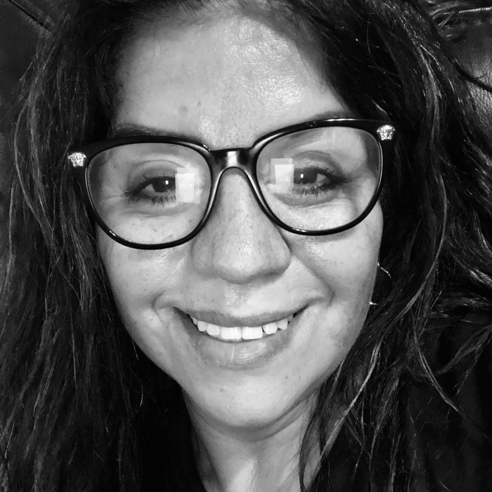 Meet your Posher, Adriana